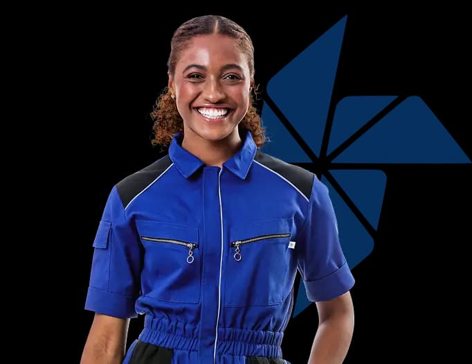 Profissional usando uniforme Ideal Work