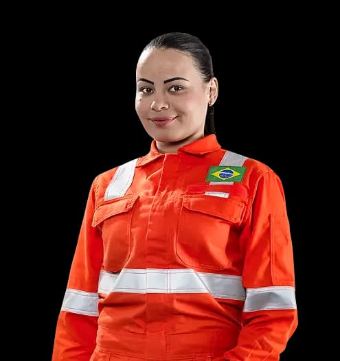 Mulher vestindo uniforme de proteção Ideal Work